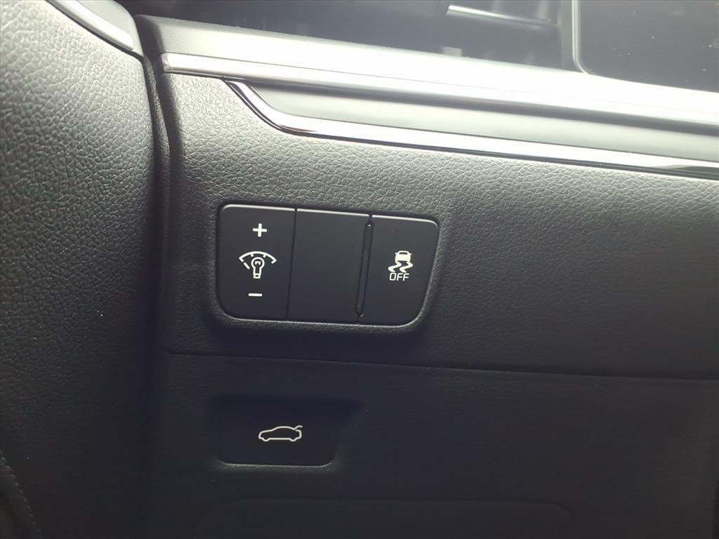 new 2026 Kia K5 car, priced at $30,565