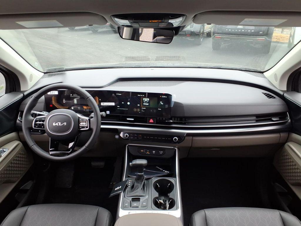 new 2026 Kia Carnival car, priced at $38,065