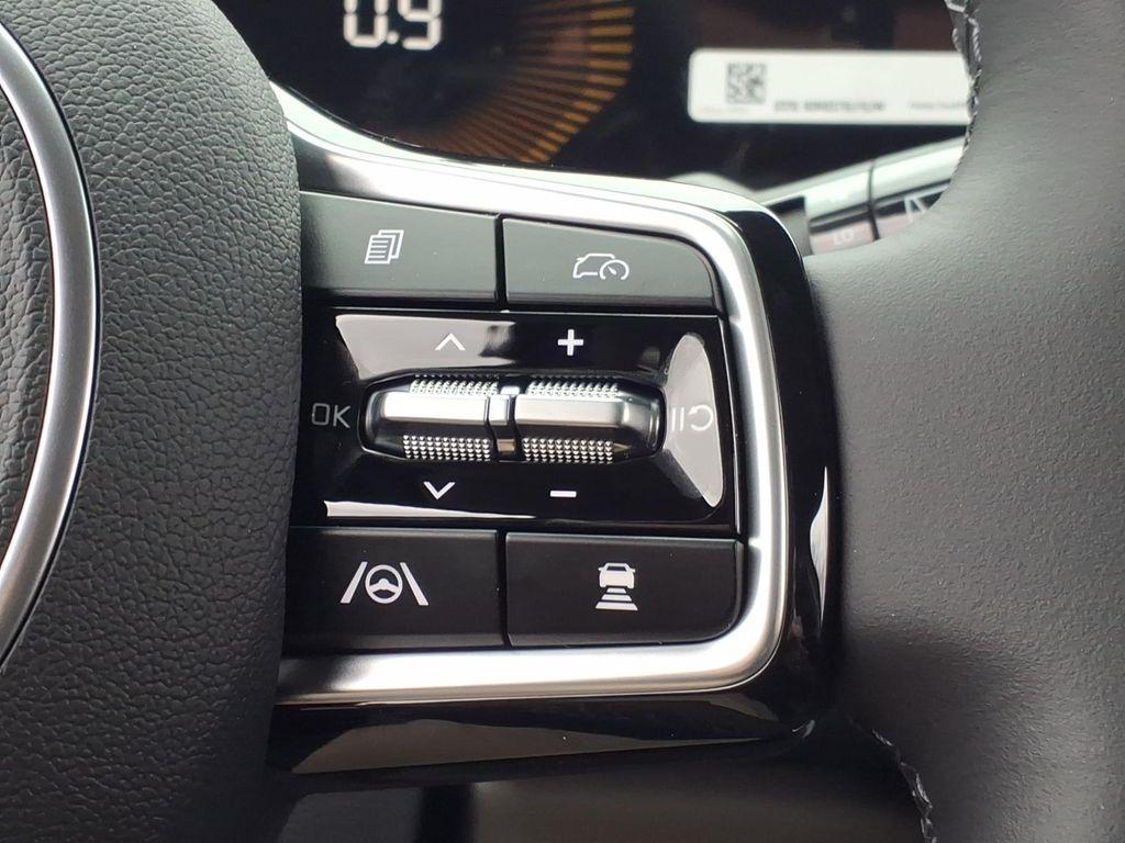 new 2026 Kia Carnival car, priced at $38,065