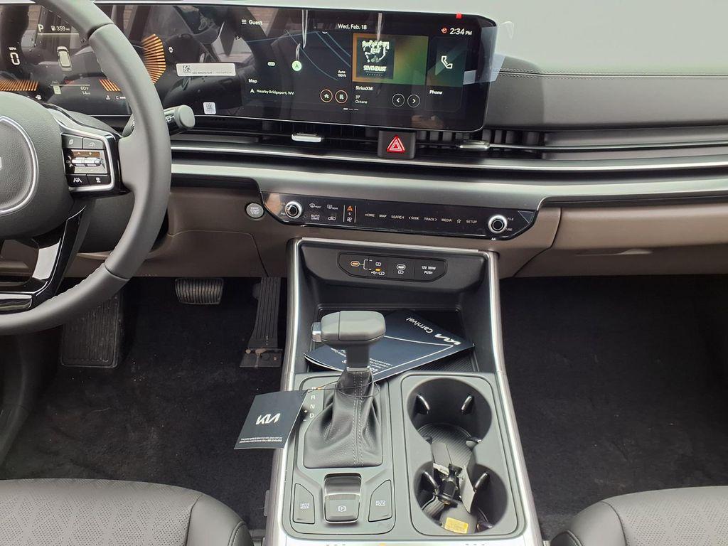 new 2026 Kia Carnival car, priced at $38,065