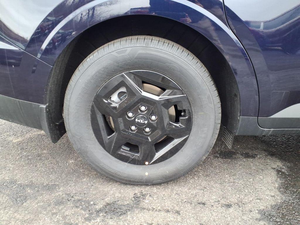 new 2026 Kia Carnival car, priced at $38,065