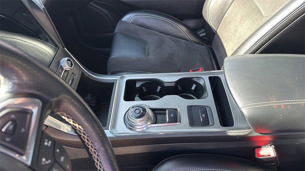 used 2022 Ford Edge car, priced at $26,099