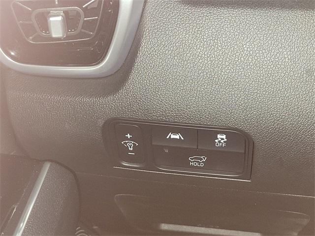 used 2023 Kia Sorento car, priced at $31,498