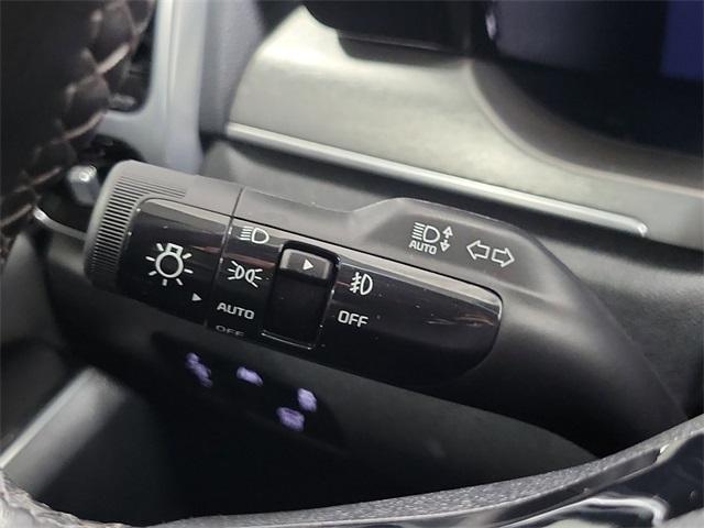 used 2023 Kia Sorento car, priced at $31,498