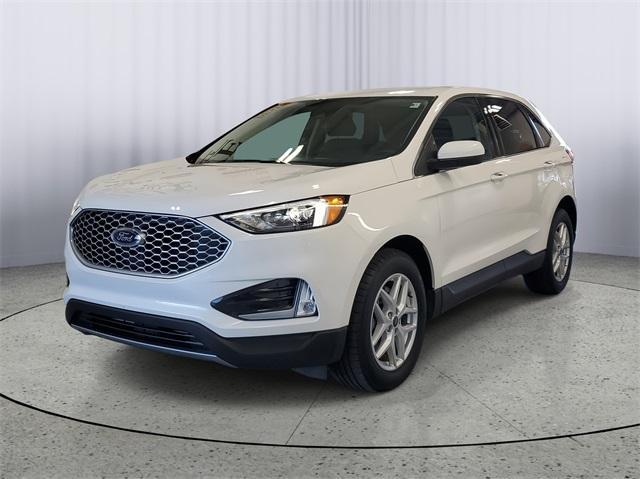 used 2024 Ford Edge car, priced at $27,998