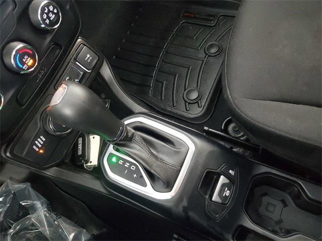 used 2020 Jeep Renegade car, priced at $13,400