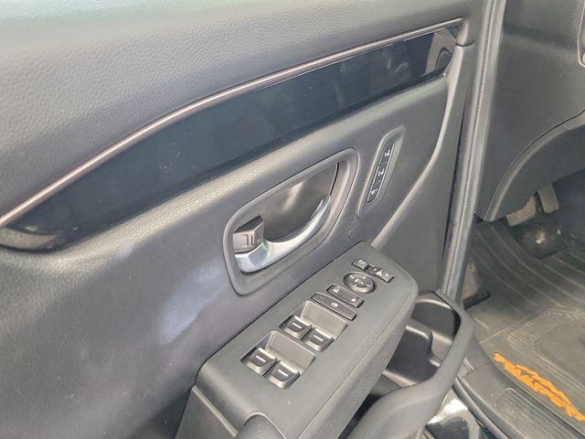 used 2025 Honda Pilot car, priced at $42,804