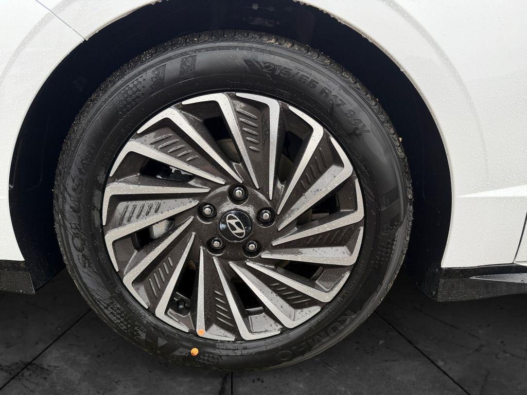 new 2026 Hyundai Sonata Hybrid car, priced at $32,038