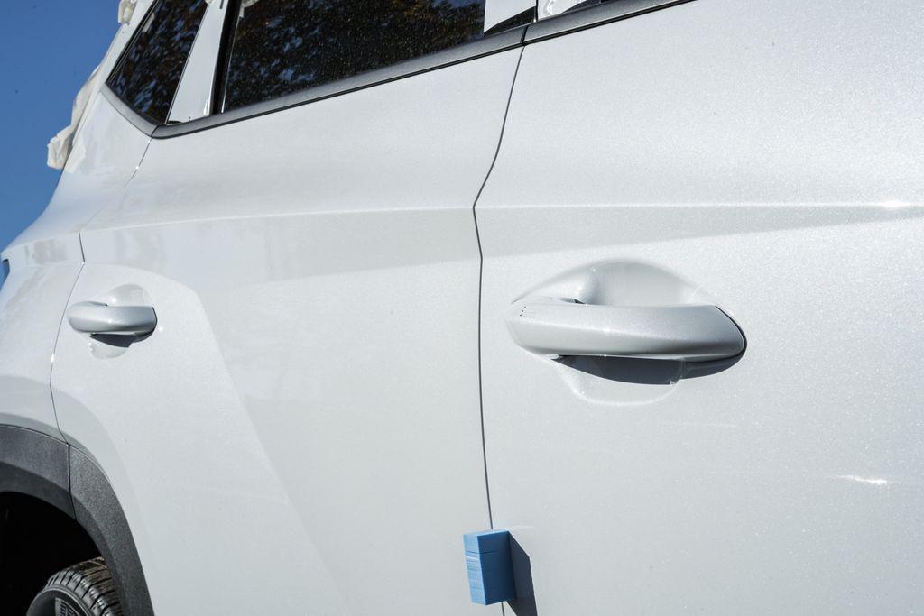 new 2026 Hyundai TUCSON Hybrid car, priced at $39,917