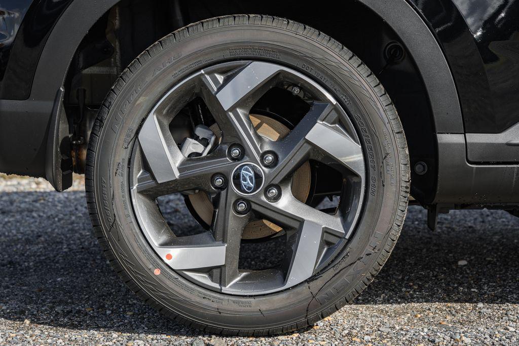 new 2026 Hyundai Venue car, priced at $23,361