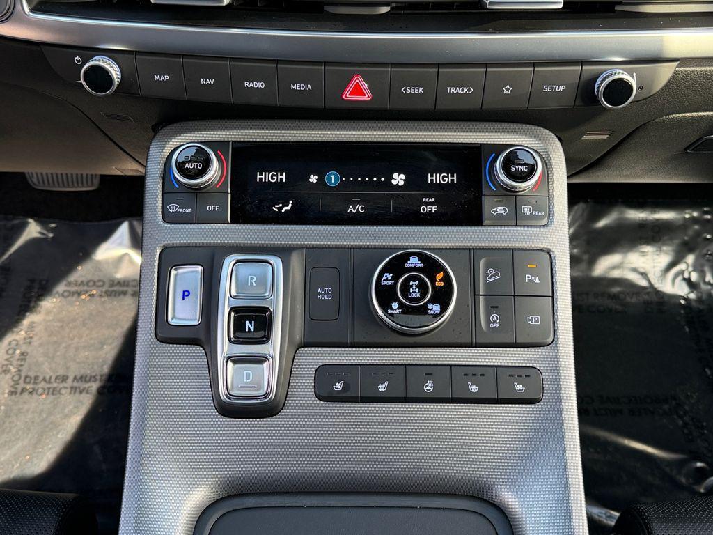 used 2025 Hyundai Palisade car, priced at $44,400