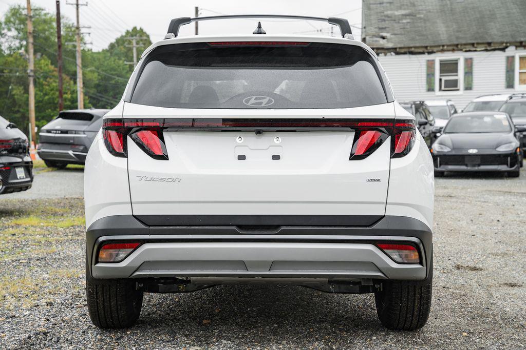 new 2026 Hyundai Tucson car, priced at $33,895