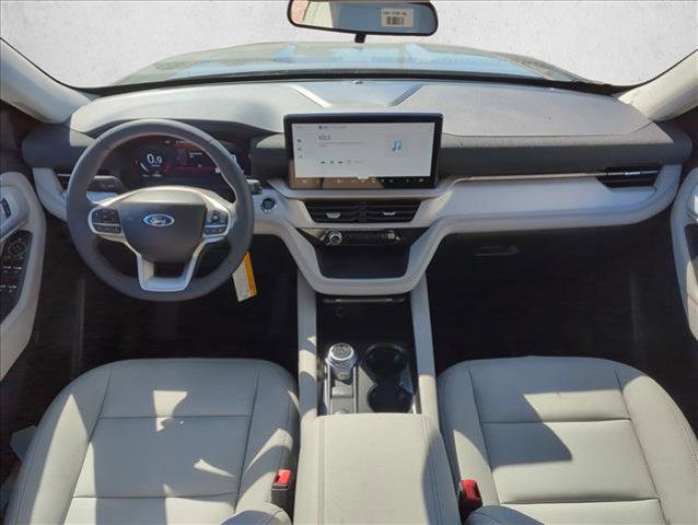 new 2025 Ford Explorer car, priced at $39,912