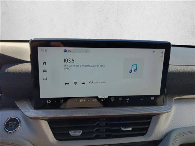 new 2025 Ford Explorer car, priced at $39,912