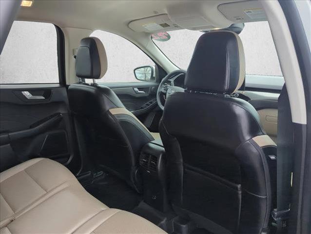 used 2022 Ford Escape car, priced at $25,968
