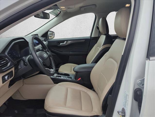 used 2022 Ford Escape car, priced at $25,968