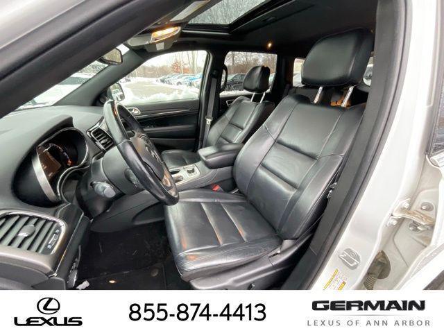 used 2020 Jeep Grand Cherokee car, priced at $18,595