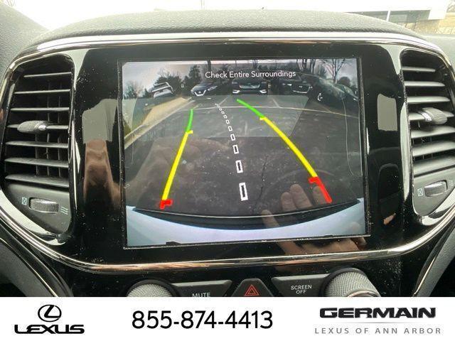 used 2020 Jeep Grand Cherokee car, priced at $18,998