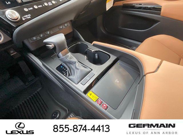 new 2025 Lexus ES 350 car, priced at $46,951