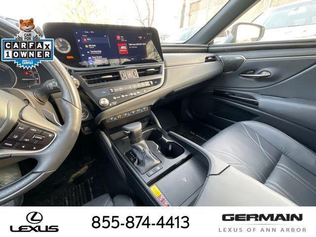 used 2025 Lexus ES 300h car, priced at $45,495