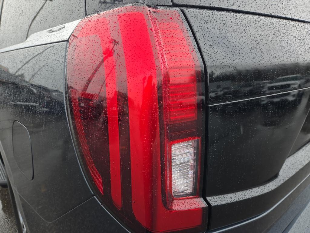 used 2025 Ford Expedition car, priced at $59,680