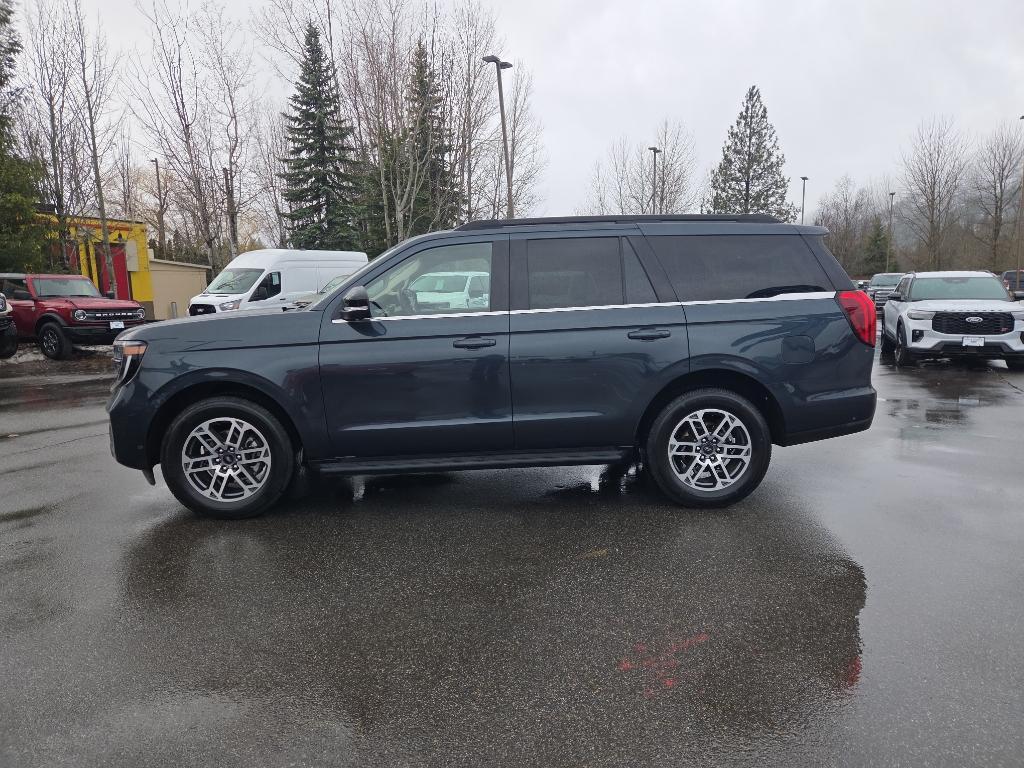 used 2025 Ford Expedition car, priced at $59,680