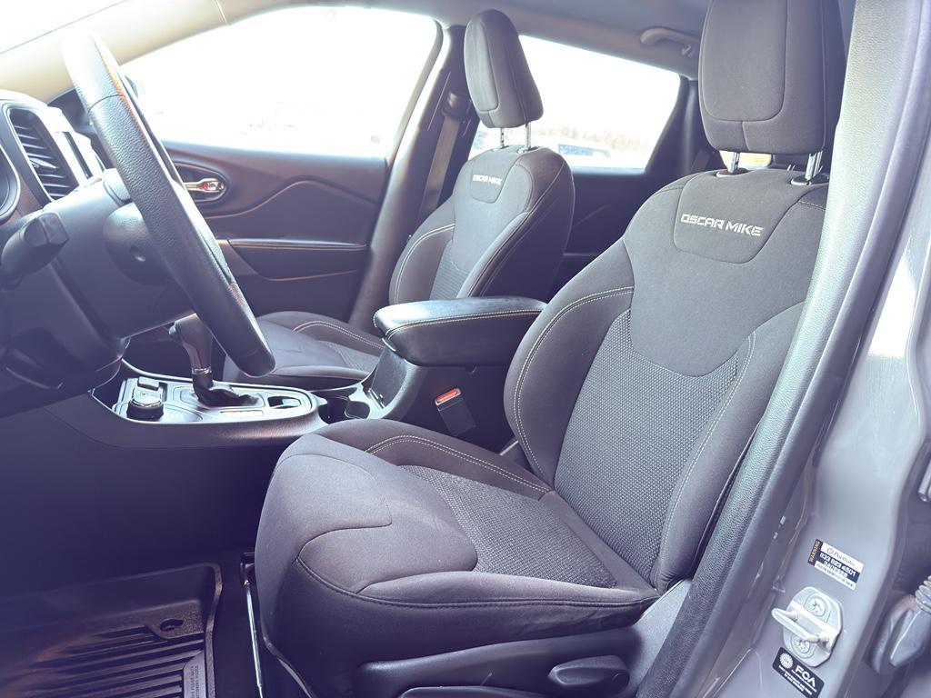 used 2021 Jeep Cherokee car, priced at $15,970