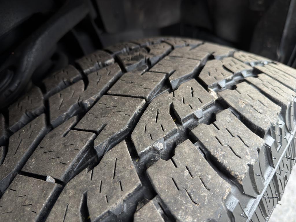 used 2015 Ford F-150 car, priced at $23,400