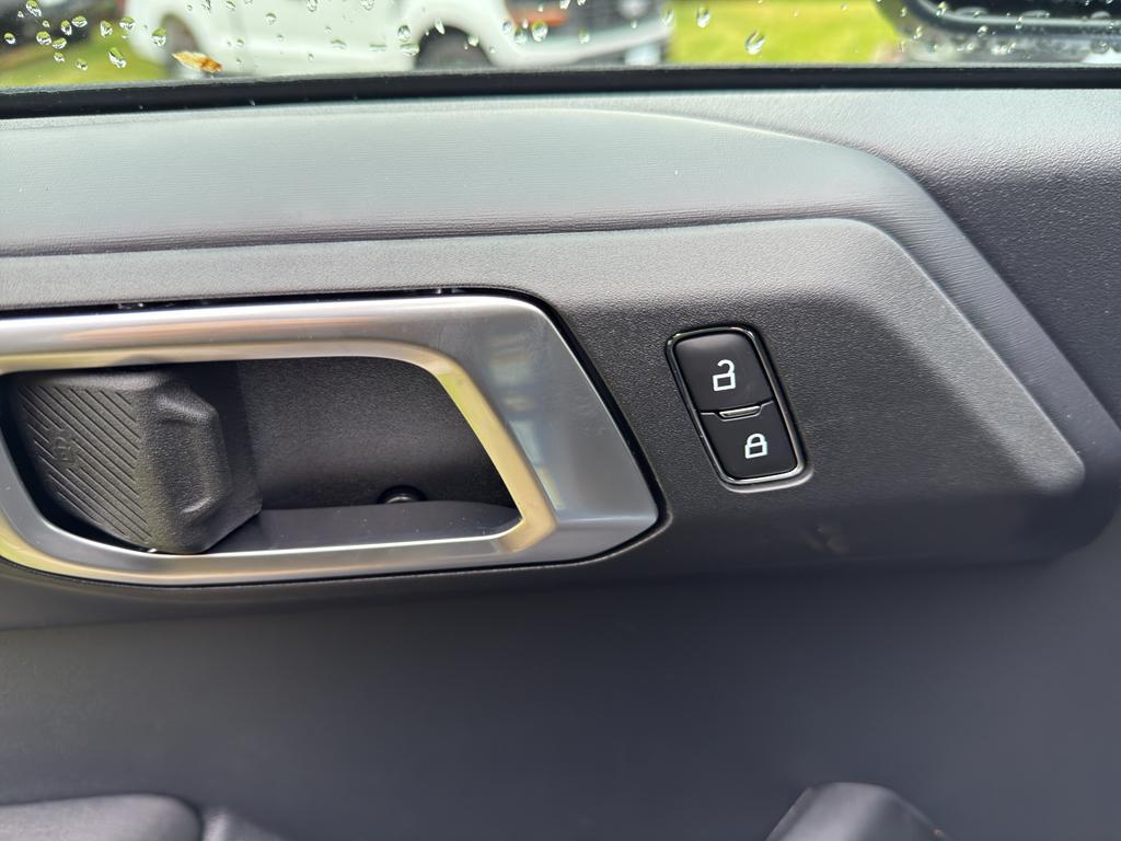 new 2025 Ford Bronco car, priced at $59,010