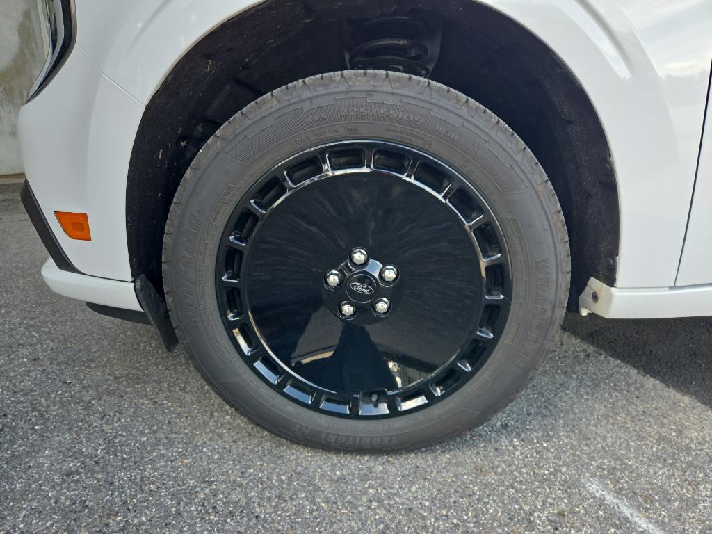 new 2025 Ford Maverick car, priced at $38,255