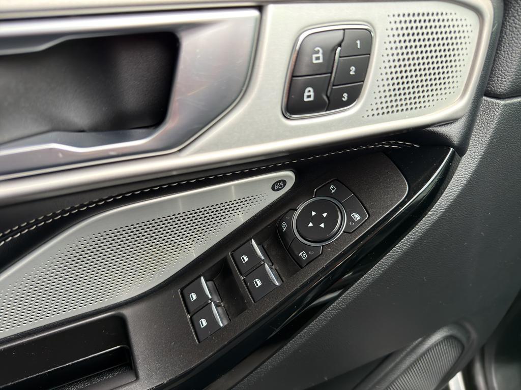 used 2021 Ford Explorer car, priced at $29,931