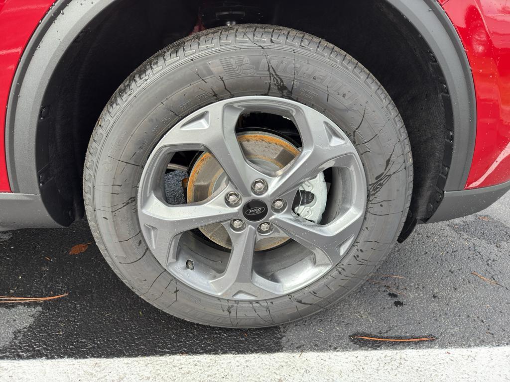 new 2026 Ford Escape car, priced at $39,070