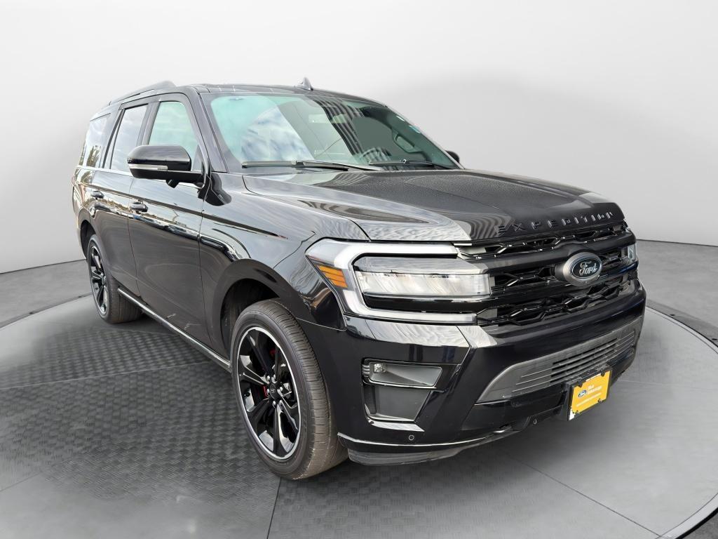 used 2024 Ford Expedition car, priced at $64,881