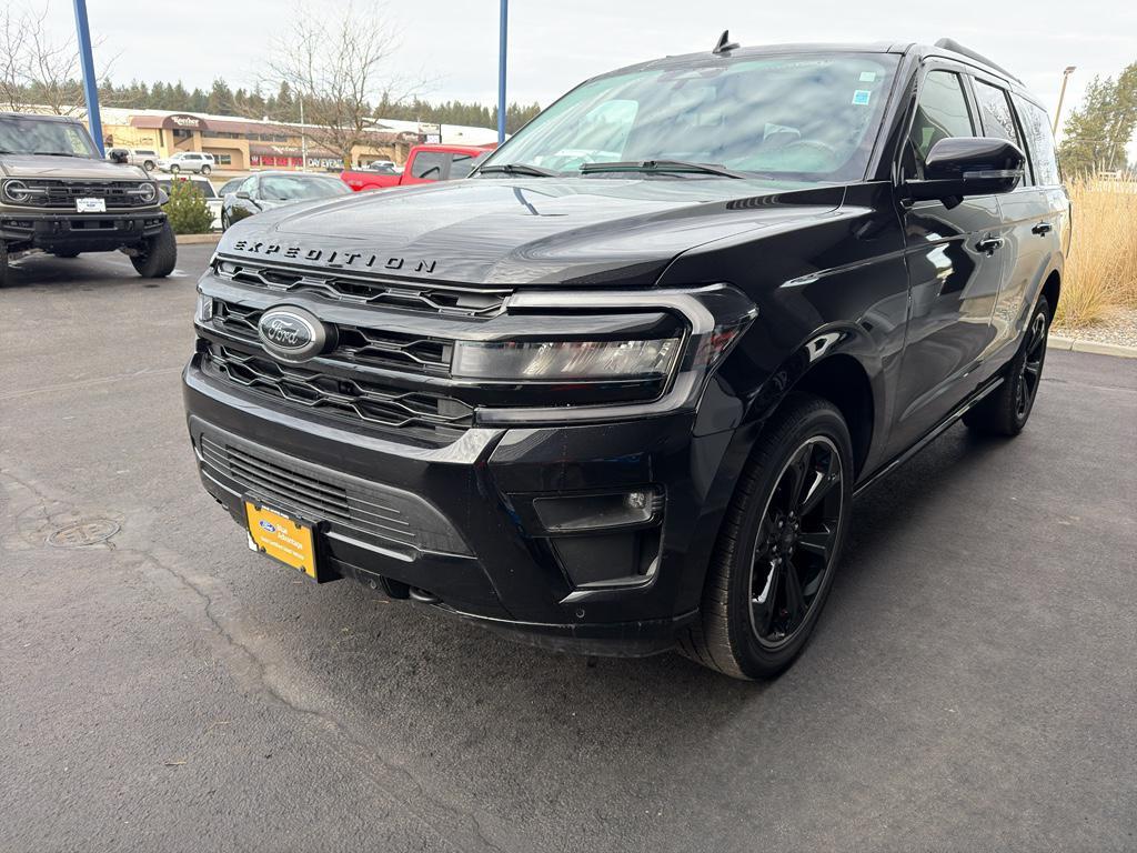 used 2024 Ford Expedition car, priced at $64,881