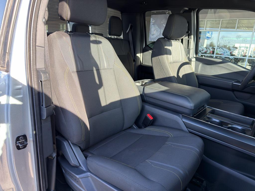 new 2025 Ford F-150 car, priced at $48,626