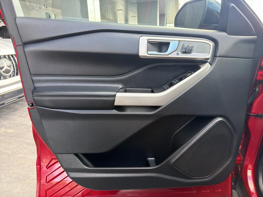 used 2020 Ford Explorer car, priced at $27,130