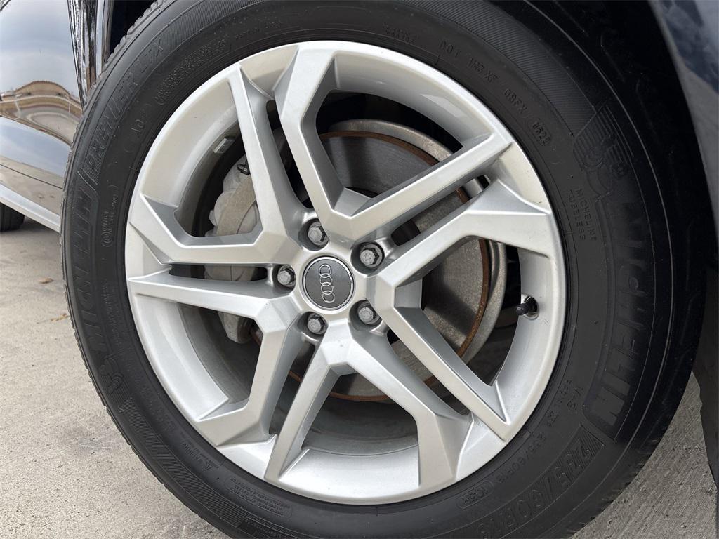 used 2018 Audi Q5 car, priced at $14,991
