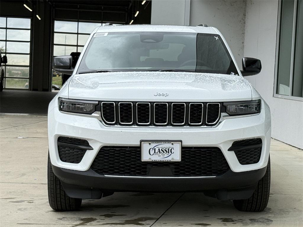 new 2025 Jeep Grand Cherokee car, priced at $37,530