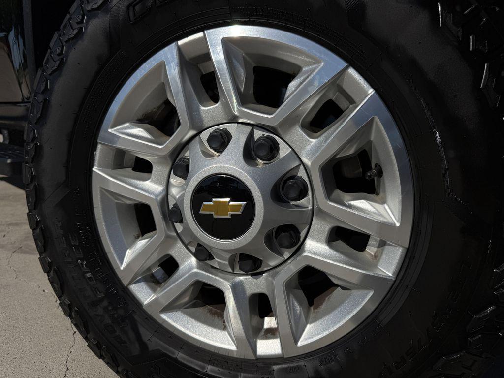 used 2025 Chevrolet Silverado 2500 car, priced at $59,391