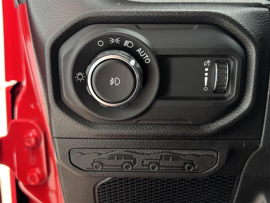 new 2026 Jeep Wrangler car, priced at $51,215