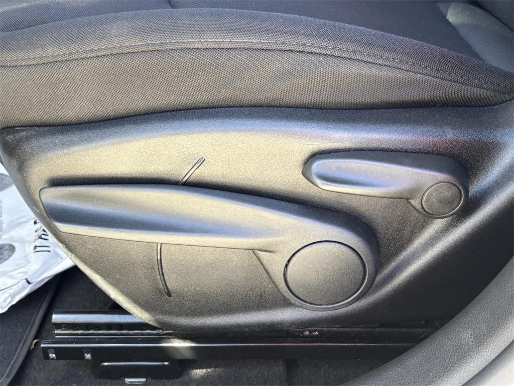 used 2021 Jeep Renegade car, priced at $15,435