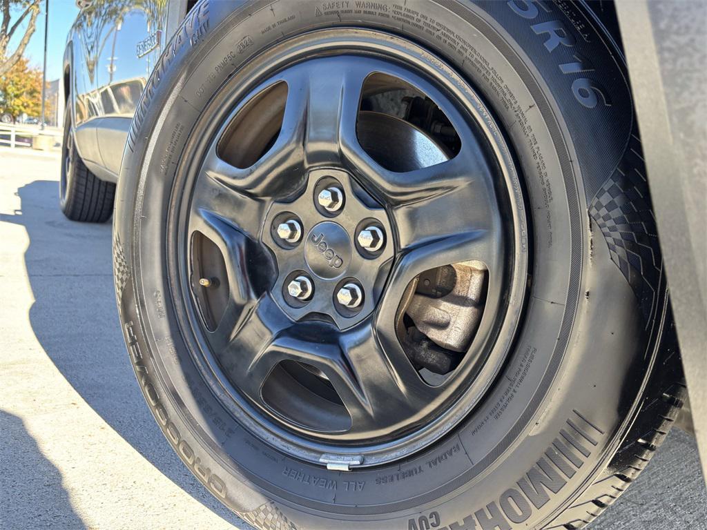 used 2021 Jeep Renegade car, priced at $15,435