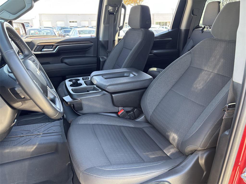 used 2024 Chevrolet Silverado 1500 car, priced at $39,591