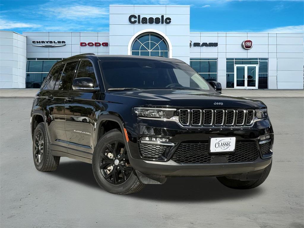 used 2023 Jeep Grand Cherokee car, priced at $30,992