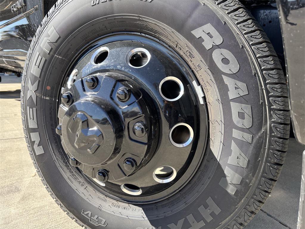 new 2025 Ram 3500 car, priced at $81,015