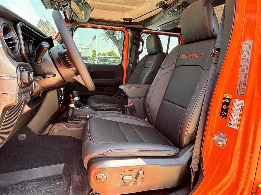 new 2025 Jeep Wrangler car, priced at $64,090