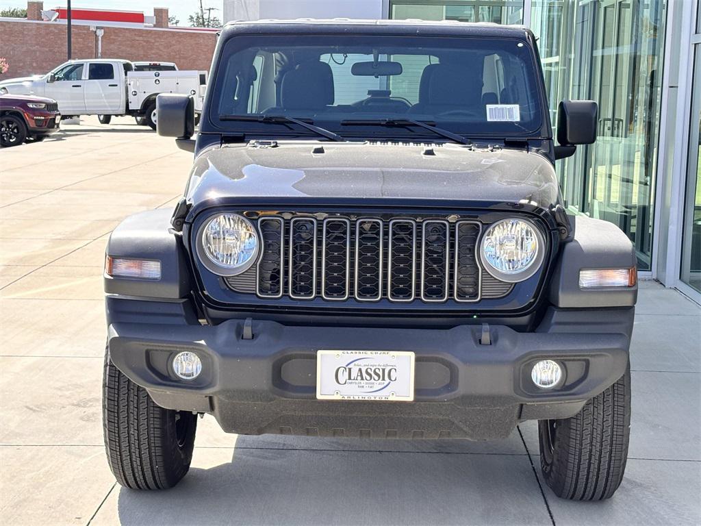 new 2025 Jeep Wrangler car, priced at $37,513