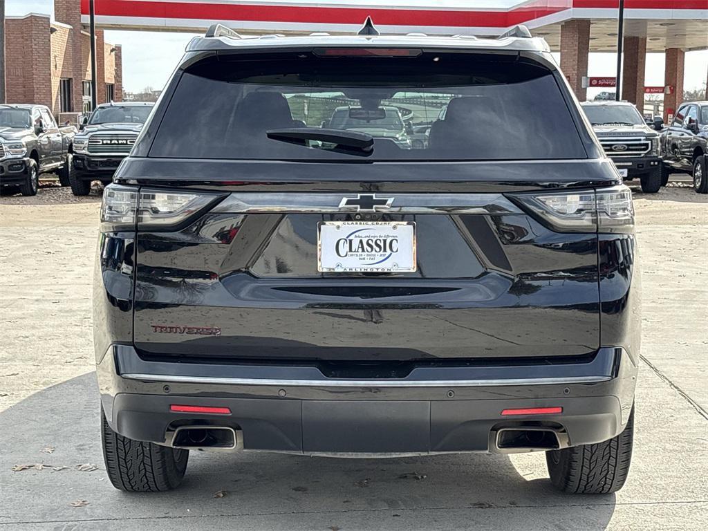 used 2021 Chevrolet Traverse car, priced at $25,892