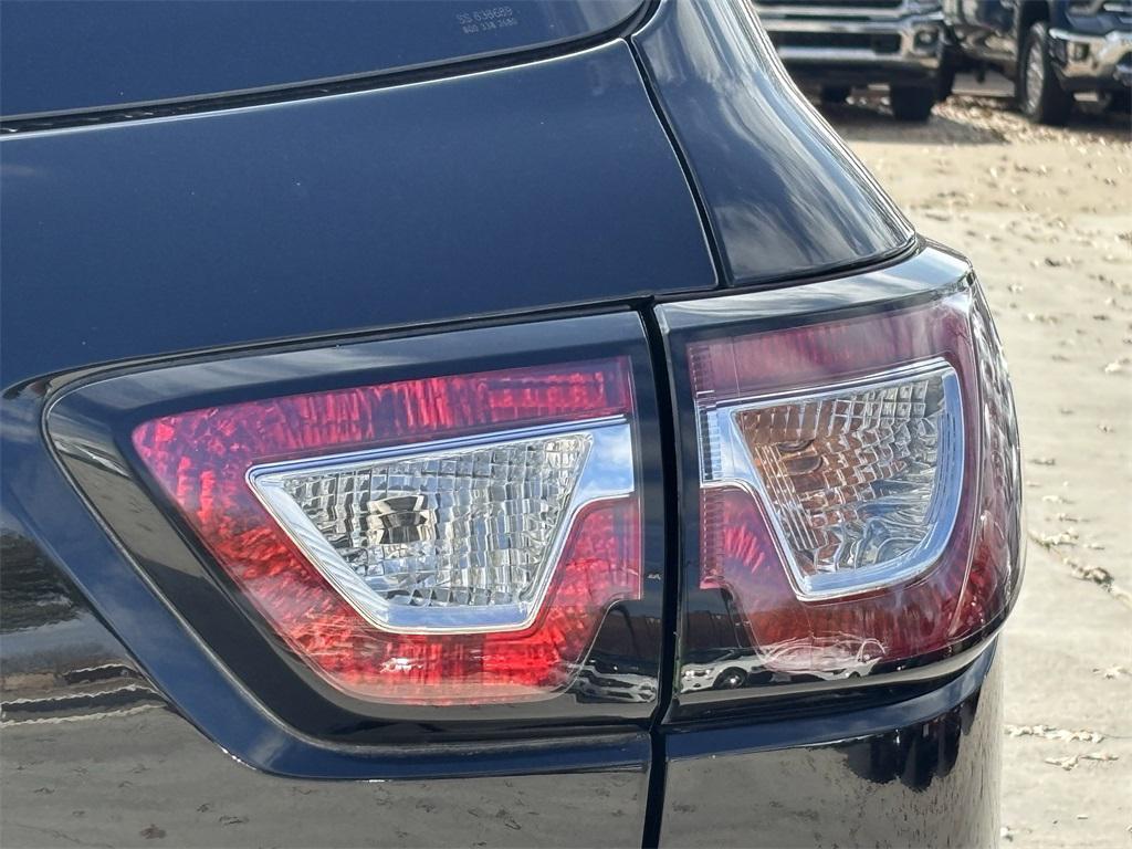 used 2017 Chevrolet Traverse car, priced at $9,281