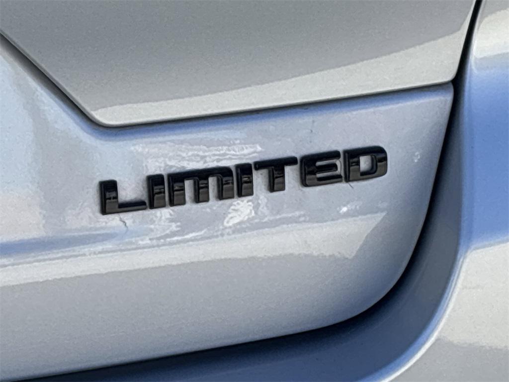 used 2024 Jeep Grand Cherokee car, priced at $32,661